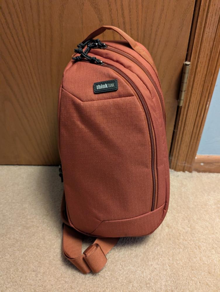 ThinkTank TurnStyle 8L fotobrašna sling přes rameno