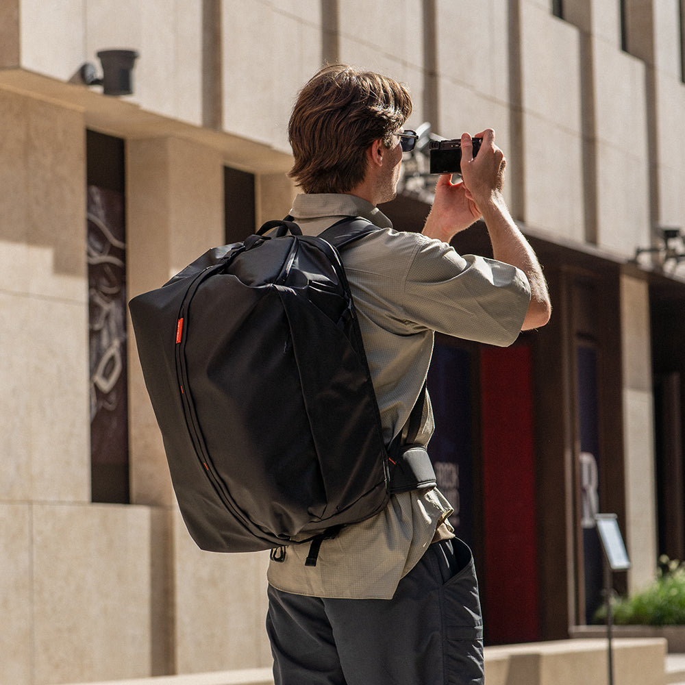 PGYTECH OneMo Travel Backpack fotobatoh 35L černý