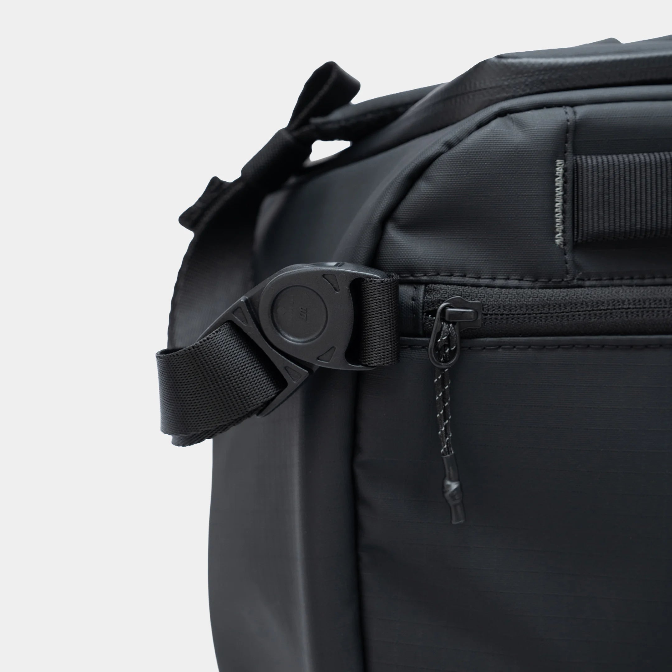 Sakk Xplorer 9L sling fotobrašna černá nepromokavá