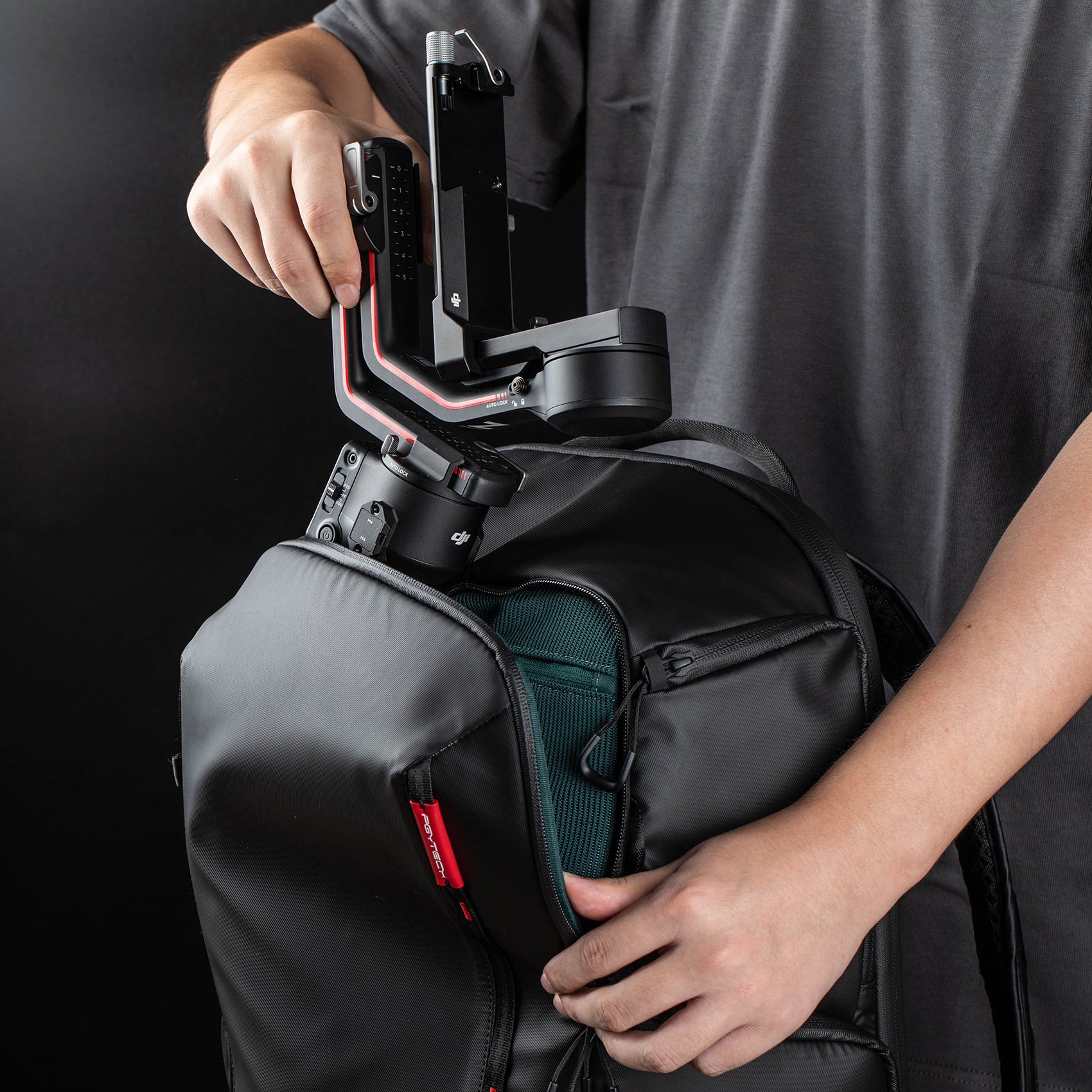 PGYTECH OneMo Lite batoh fotobatoh 22L