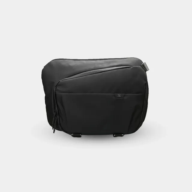 Sakk Nomad sling brašna na fotoaparát a 14" notebook