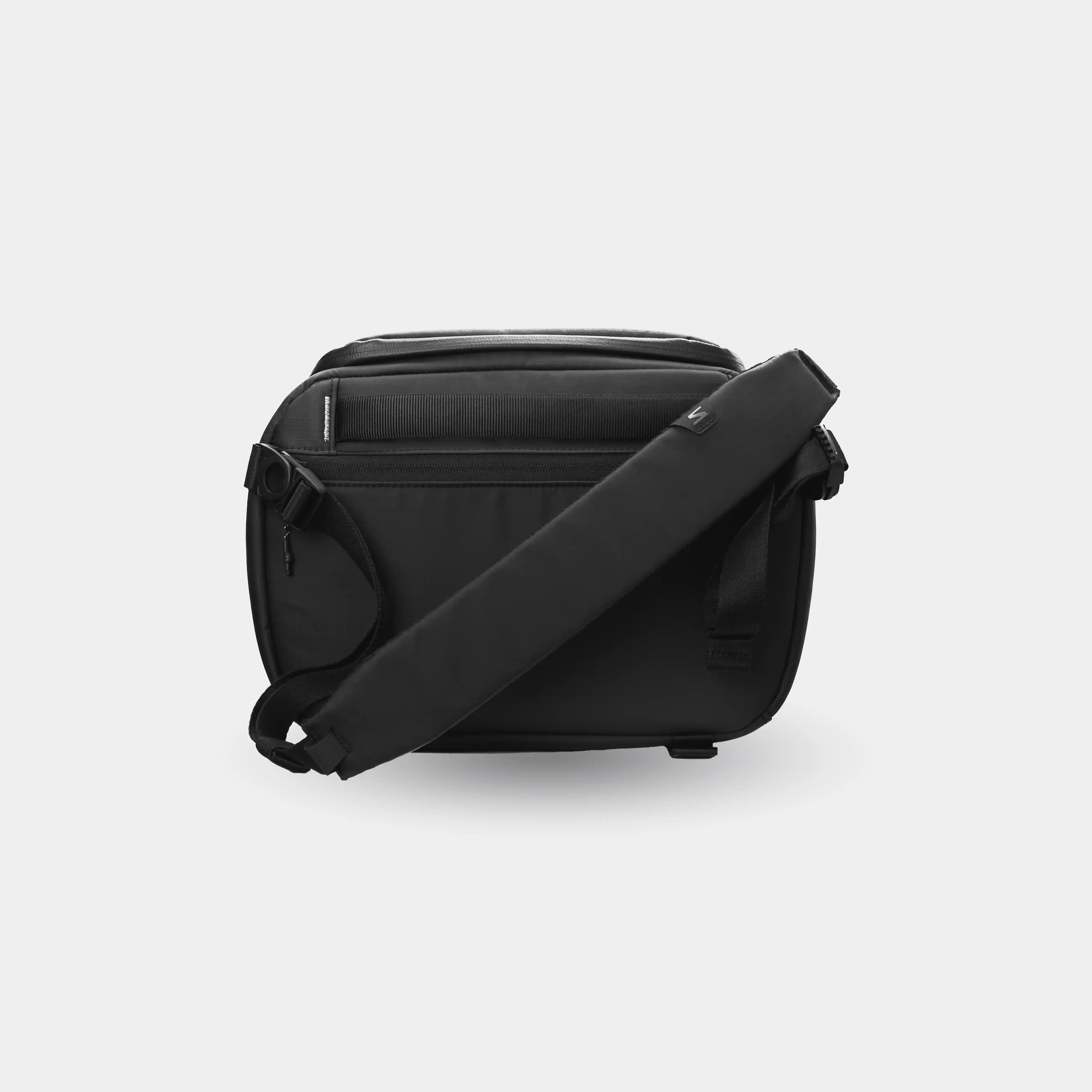 Sakk Xplorer 6L sling fotobrašna voděodolná