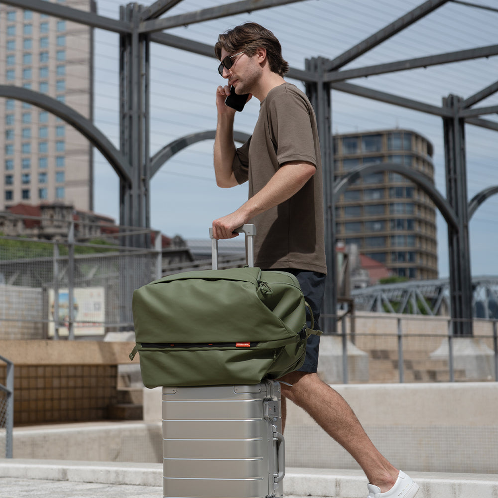 PGYTECH OneMo Travel Backpack fotobatoh 35L černý