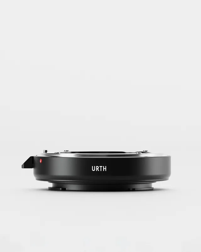Urth Nikon F na Pentax K adaptér na objektiv