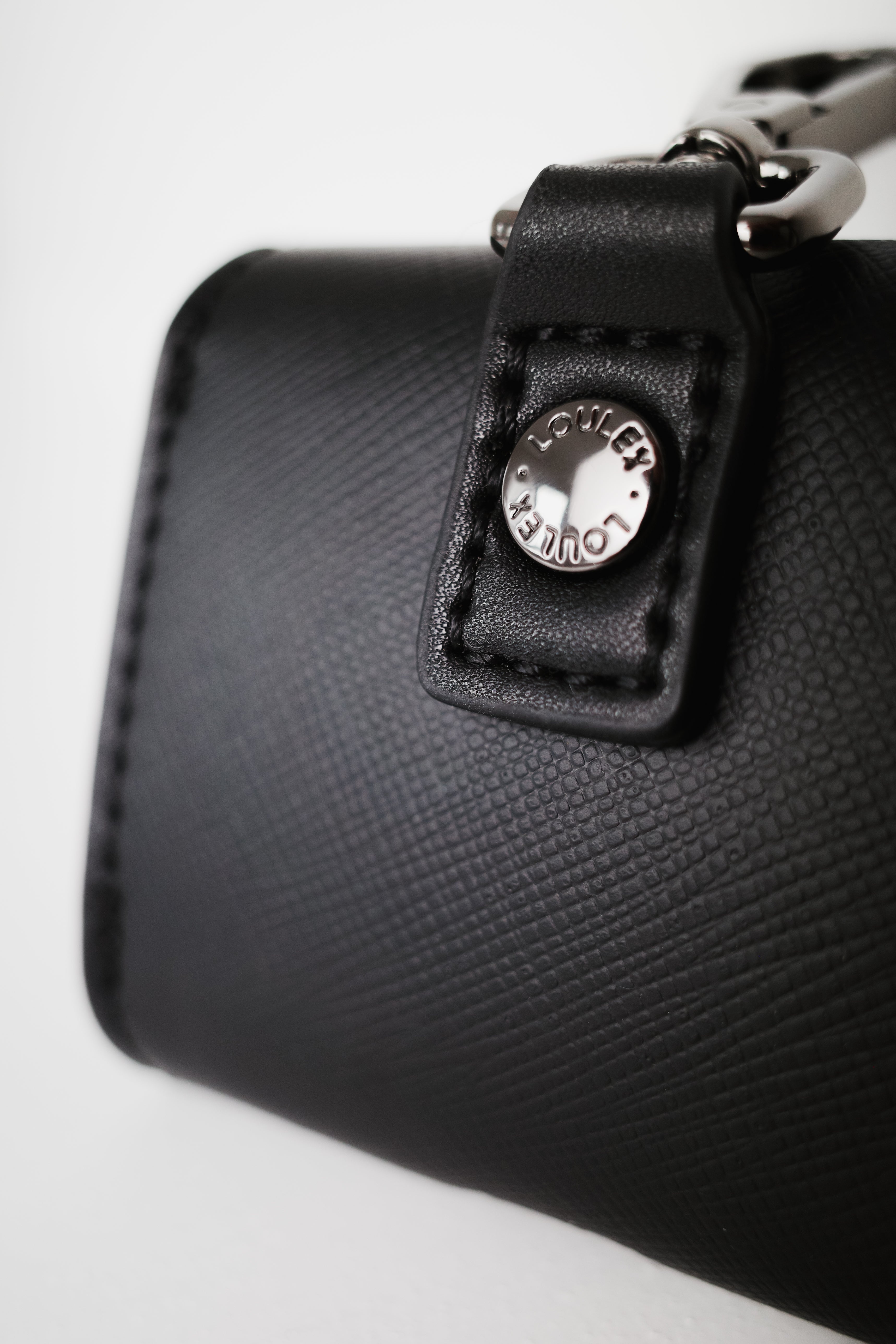 Loulex Sound Pocket pouzdro na sluchátka 8×6×3 cm