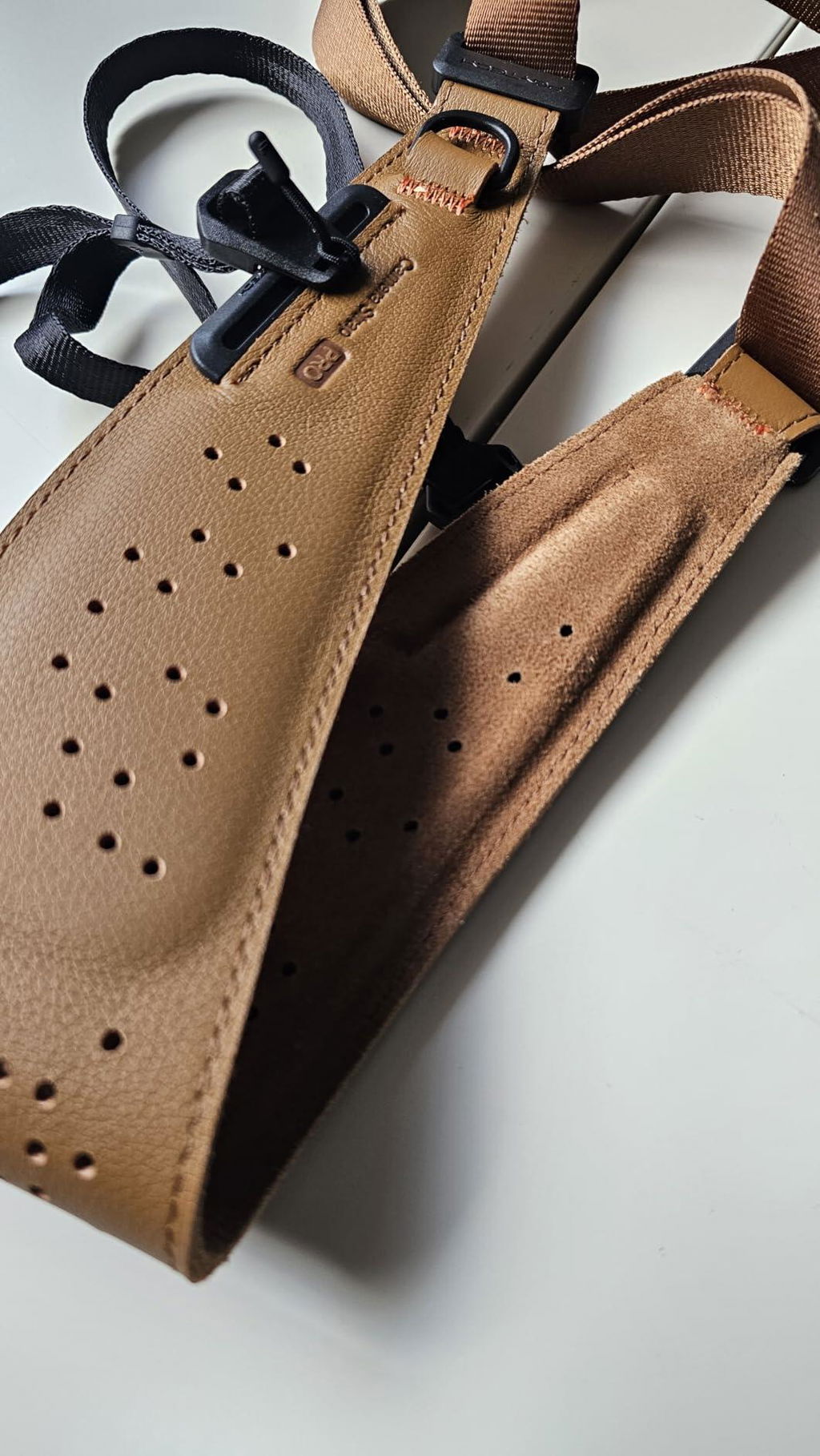 PGYTECH Camera Strap Pro popruh Midnight Black rychloupínací