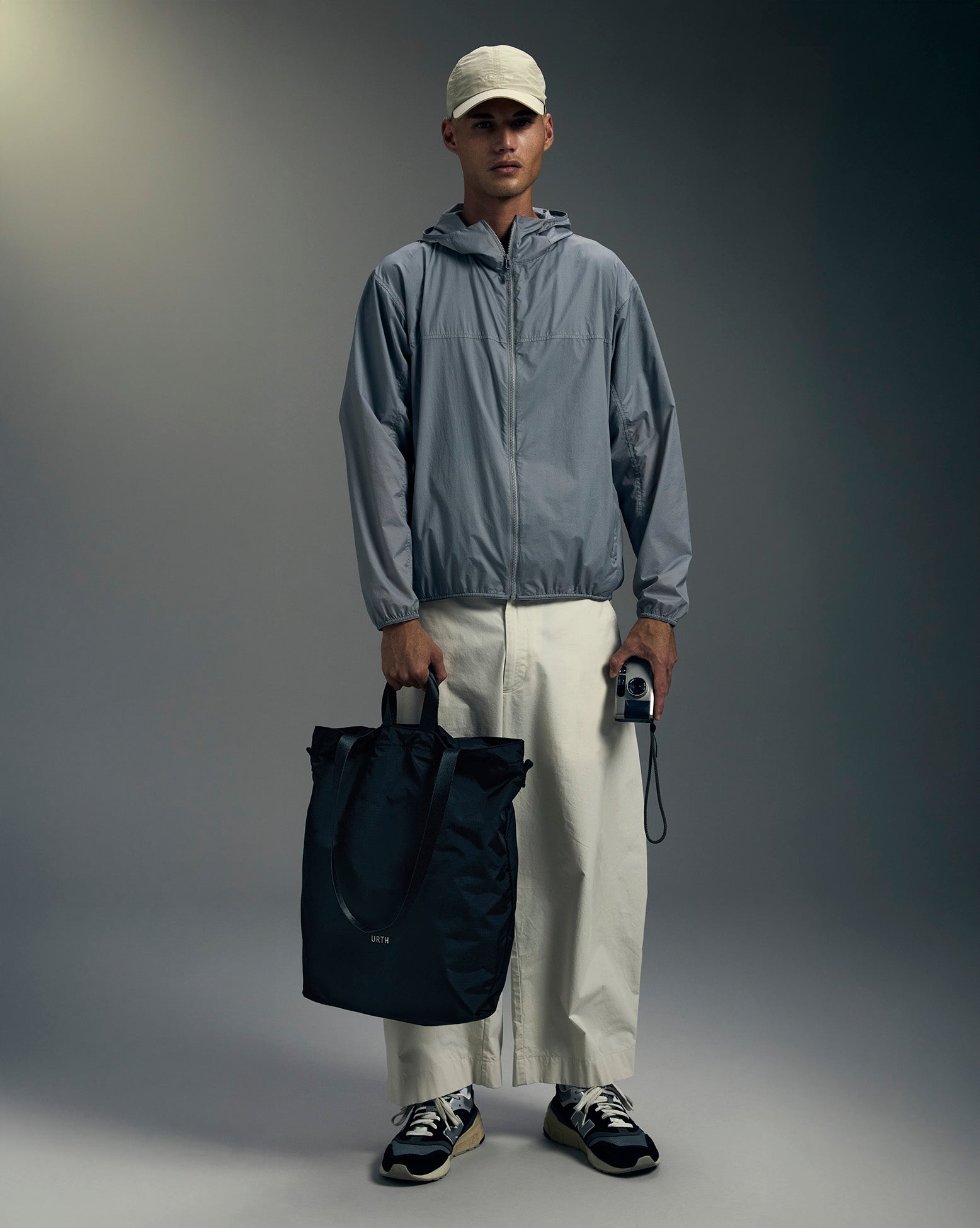 Urth Aerolite Tote brašna 22l na notebook