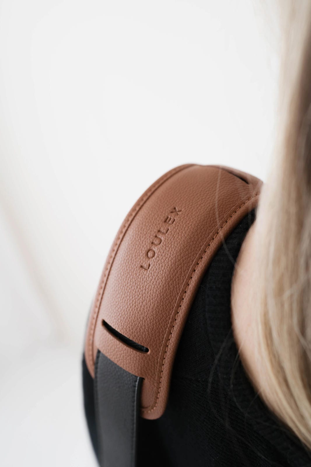Loulex shoulder pads ramenní podložka černá
