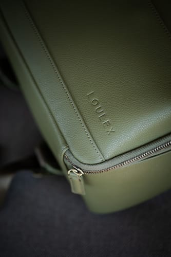 Loulex mini-bag fotobatoh 13,7 l černý