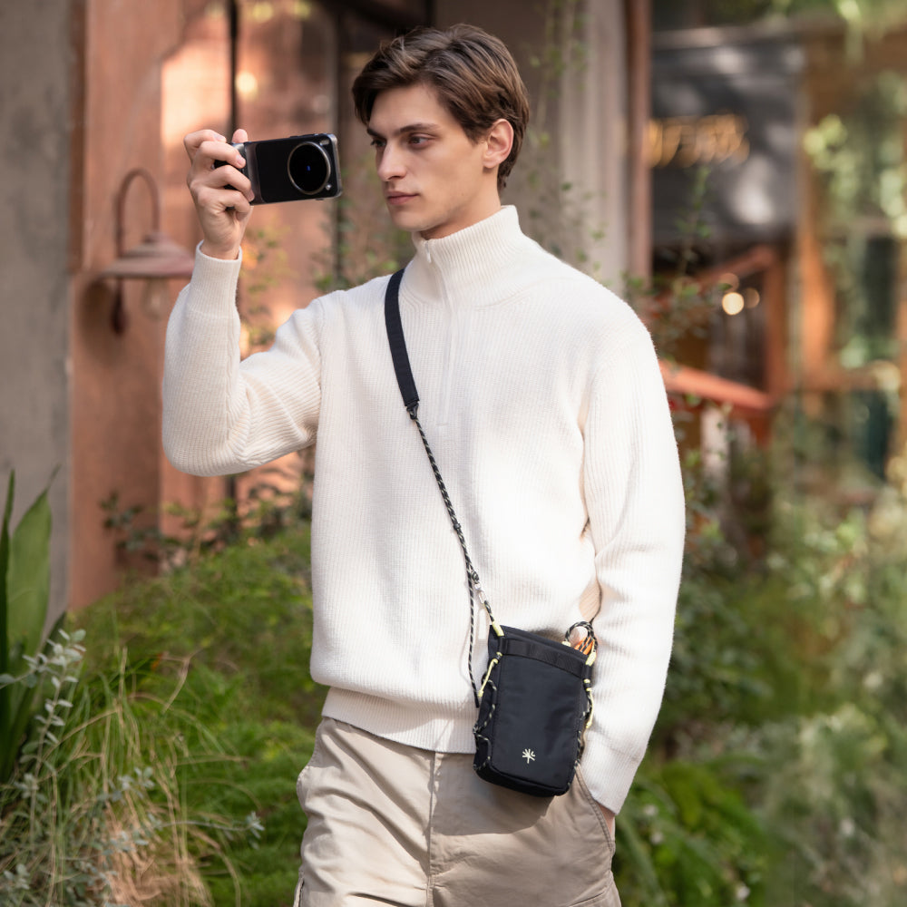 PGYTECH OneGo crossbody brašna na mobil černá
