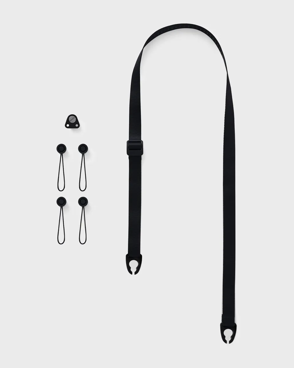 Urth Core Slim popruh na fotoaparát Onyx 20mm