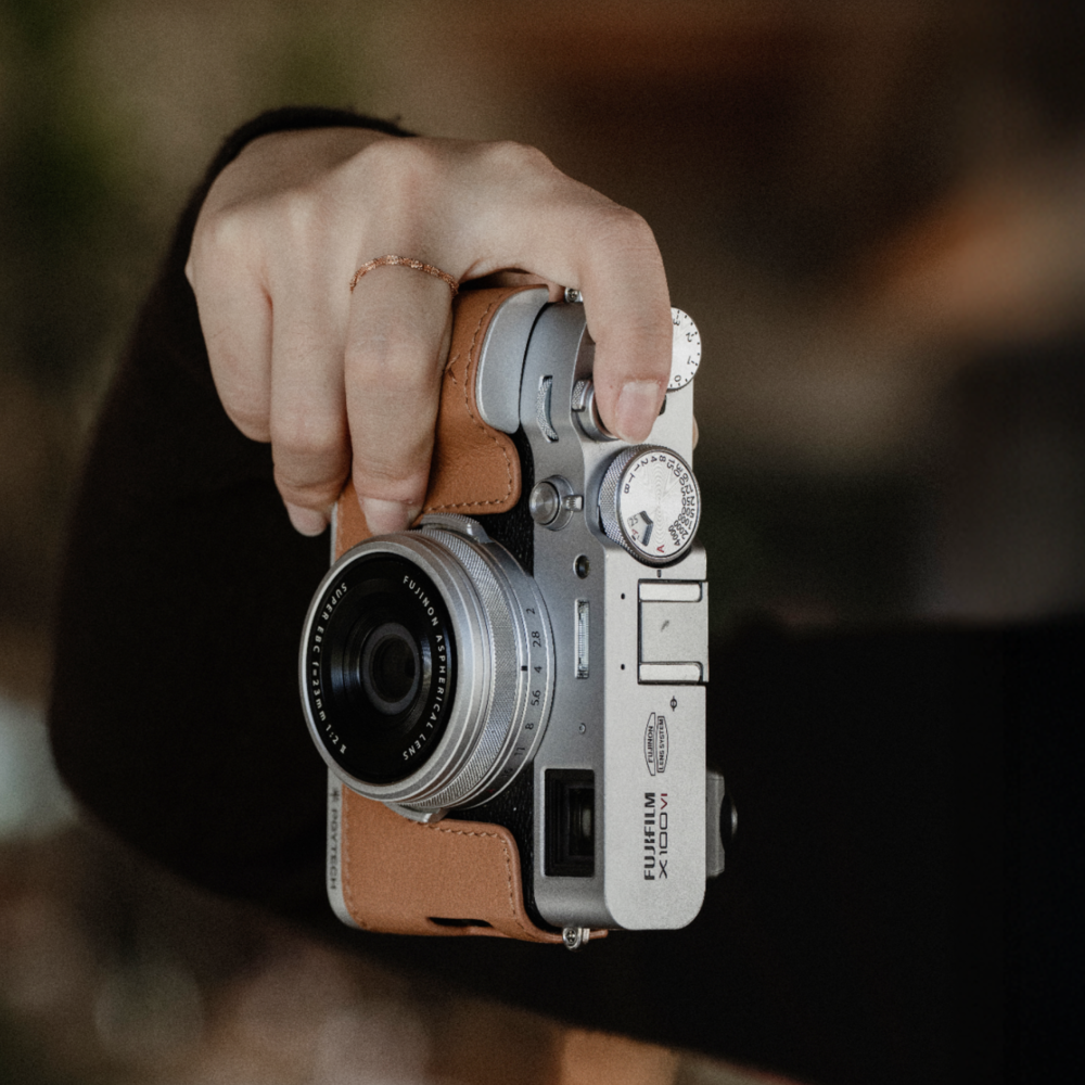 PGYTECH kožené pouzdro FUJIFILM X-T5 Midnight Black