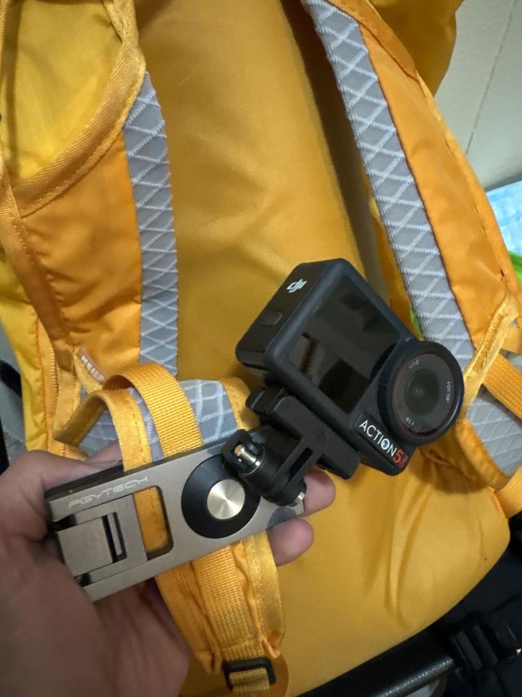 PGYTECH Strap Holder držák akční kamery na batoh