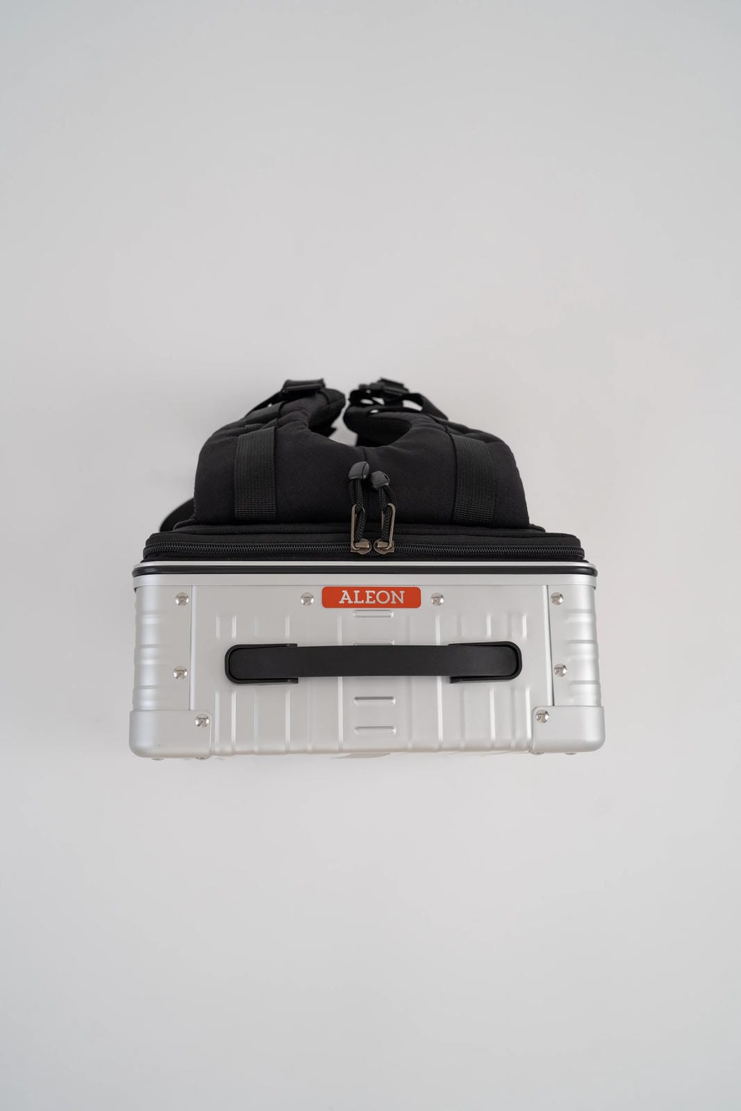 Loulex Aleon 16" hybridní fotobatoh hliníkový 12 l