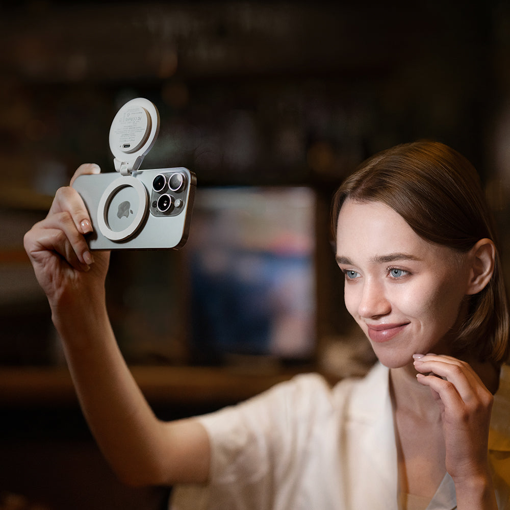 PGYTECH MagGlow světlo na telefon misty gray magnet