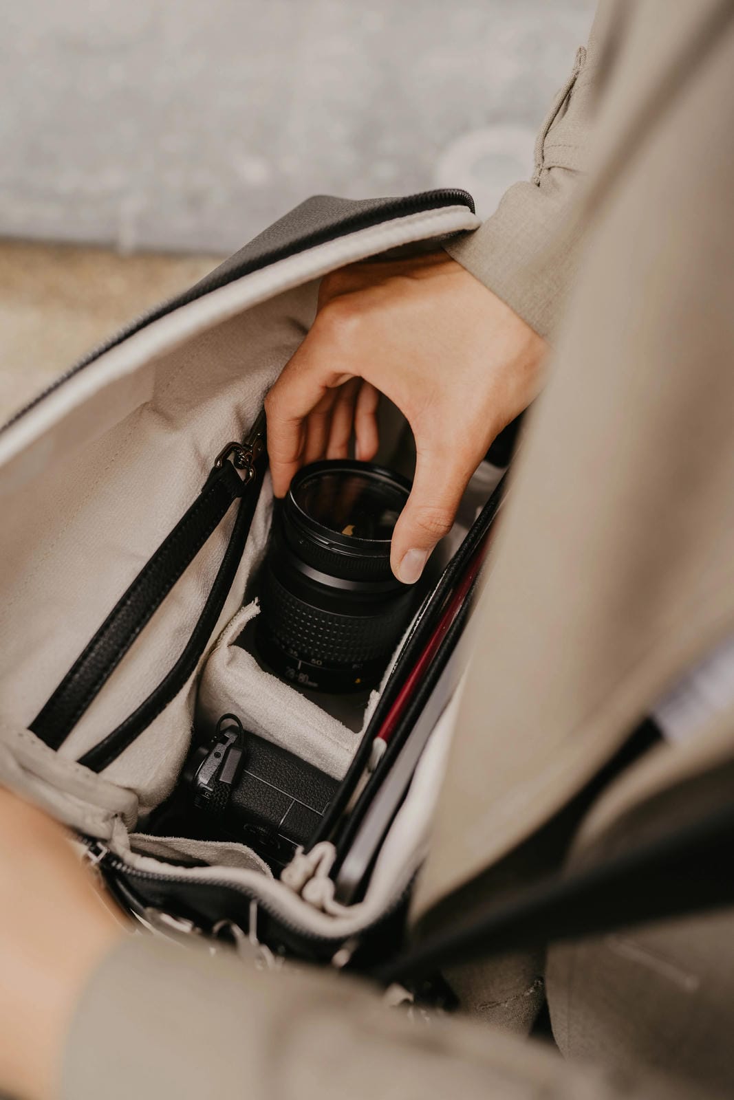 Loulex organizer L fotobrašna 10,1 l černá