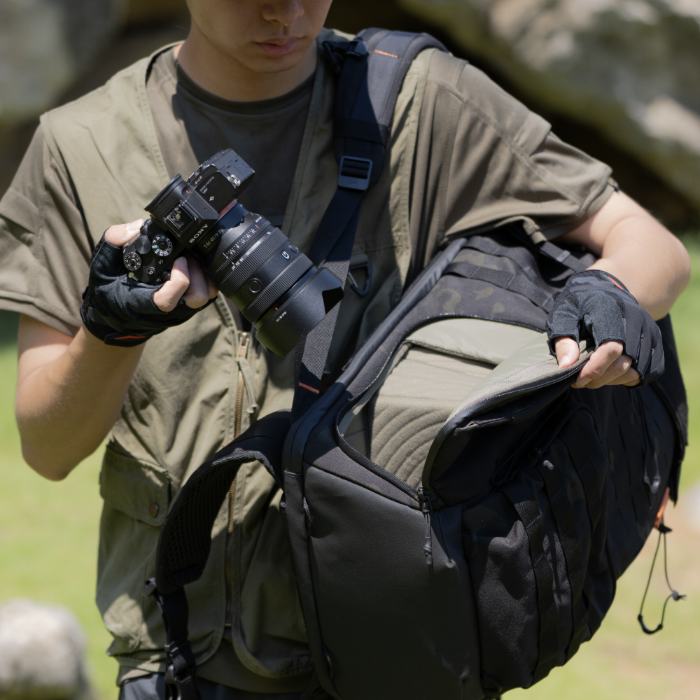 PGYTECH OneMo Tactical batoh 25L Dark Night Camo