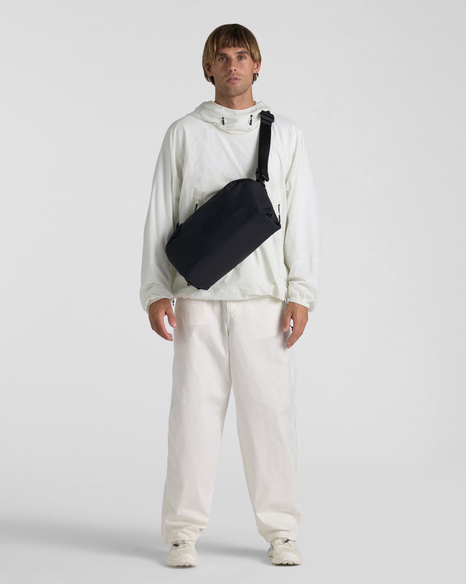 Urth Dolomite Sling 8L fotobrašna na fotoaparát větší