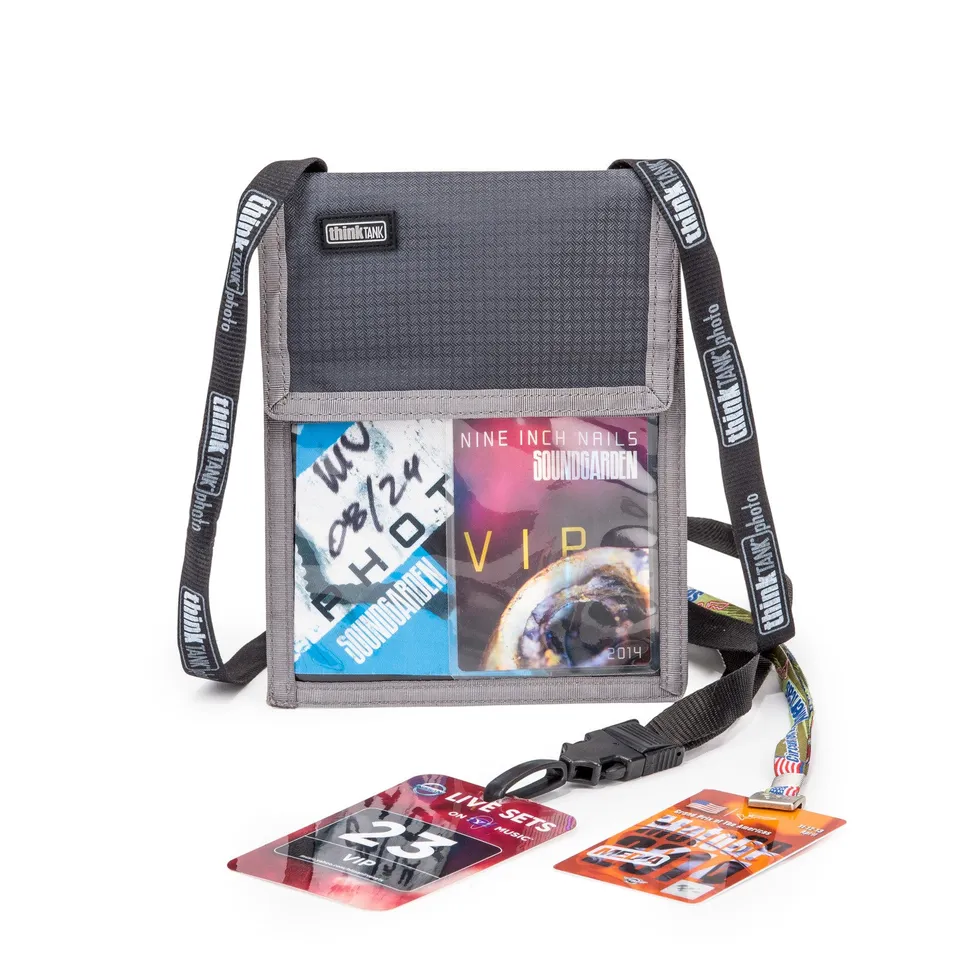 ThinkTank Credential Holder Short pouzdro na akreditaci