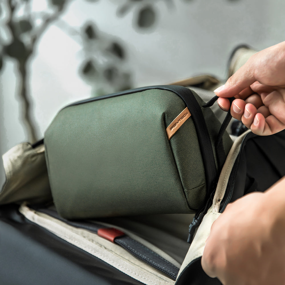 PGYTECH Travel Toiletry Bag toaletní taška Twilight Black voděodolná